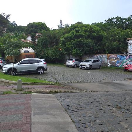 شقة Búzios  في Hospedagem Geriba - Pertinho Da Praia - Ar Condicionado المظهر الخارجي الصورة